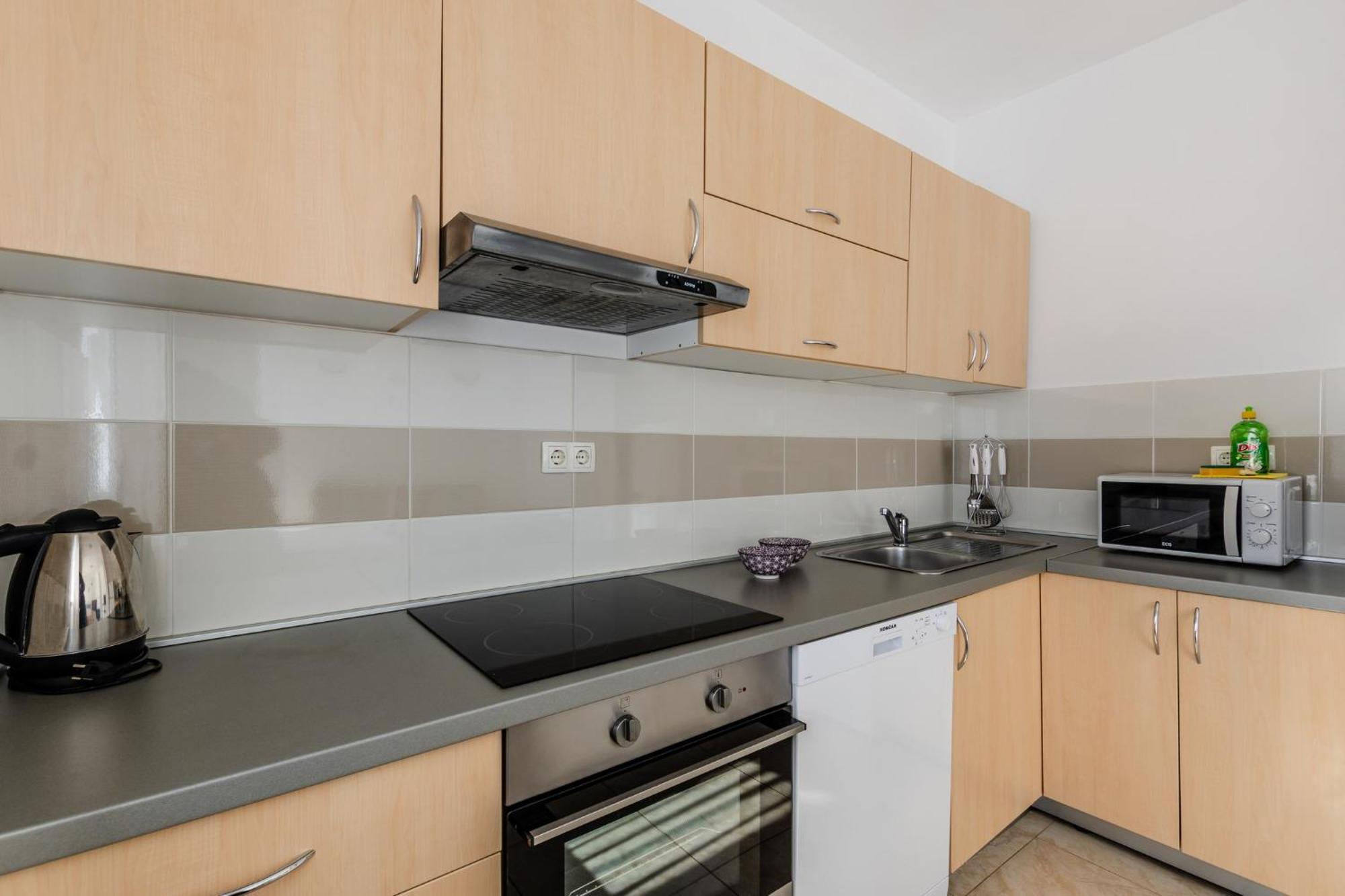 Apartment Village 닌 외부 사진